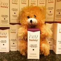 Hey Honey Holiday Gift Guide - Hey Honey Beauty