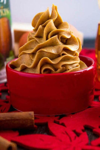 OUR FAVORITE FALL DUET: WHIPPED PUMPKIN SPICE HONEY BUTTER - Hey Honey Beauty