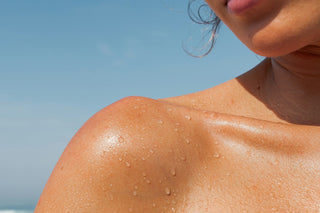 Reducing Skin Inflammation with Honeysuckle Extract - Hey Honey Beauty