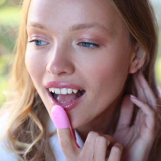 Daily Lip Scrubber - Hey Honey Beauty