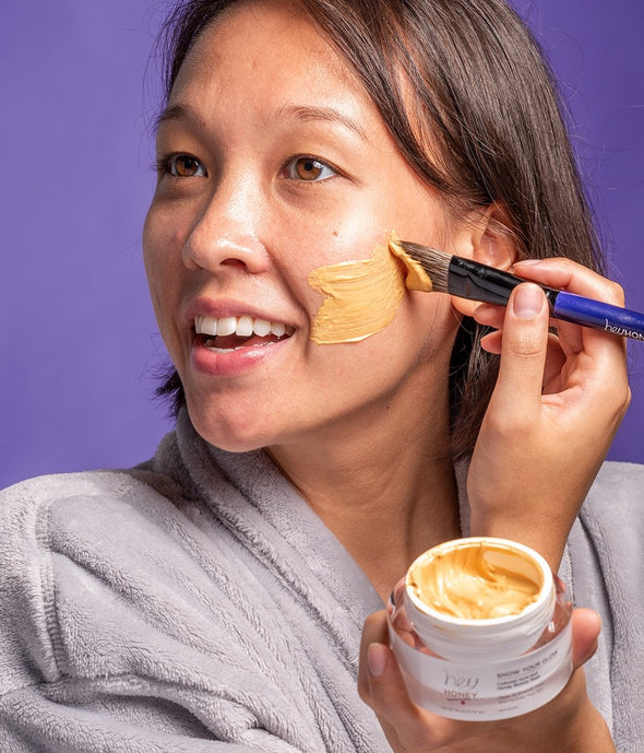 SHOW YOUR GLOW Colloidal Gold & Honey Beauty Mask Hey Honey Beauty
