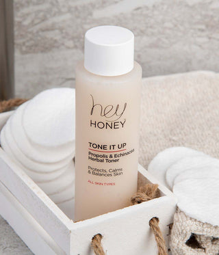 TONE IT UP - Propolis & Echinacea Herbal Toner - Hey Honey Beauty